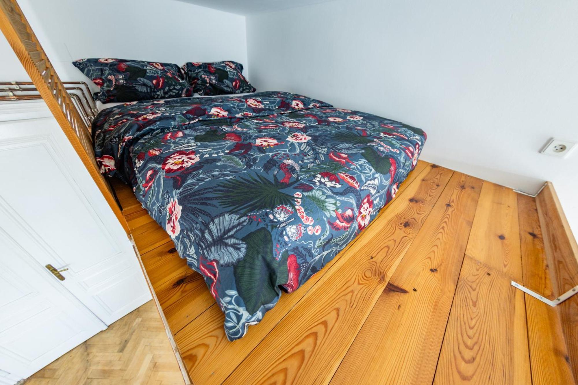 Petrinska Apartment プラハ エクステリア 写真